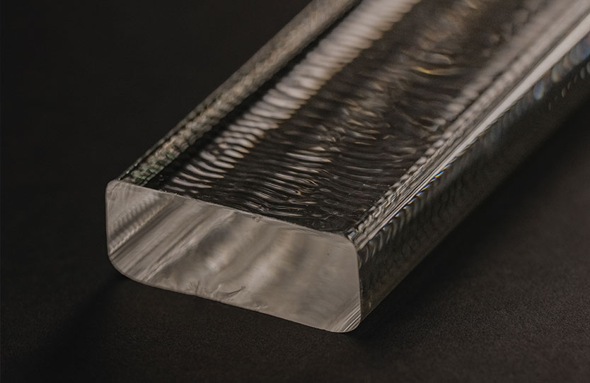 UV-TransmittingGlass